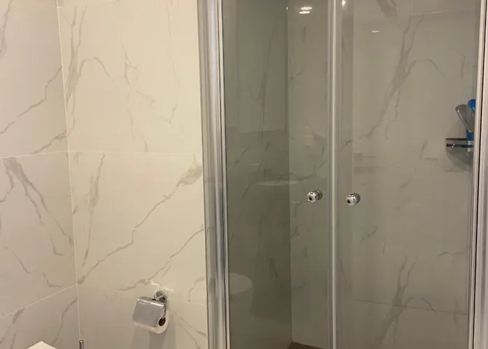 Grand Sapphire Casino And Residents 1 Bedroom With Free Internet Апартаменты